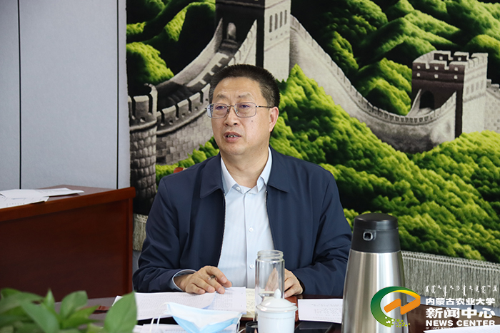 学校召开疫情防控工作领导小组专题会议  安排部署近期学校疫情防控工作