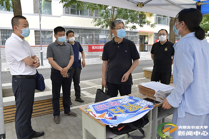 风雨同行 欢迎归来   学校毕业年级学生陆续返校