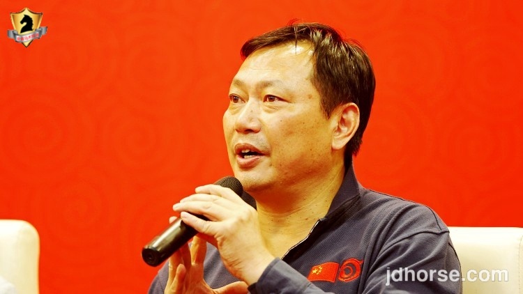 上海市马术协会常务副会长匡佐圣